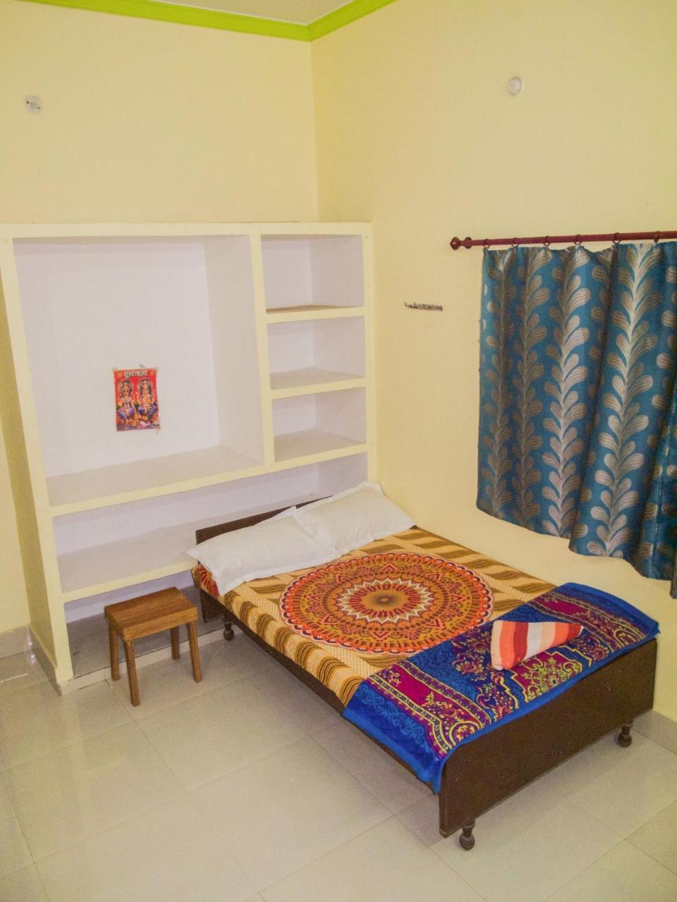 Gangotri Paying Guest House Varanasi Exteriör bild