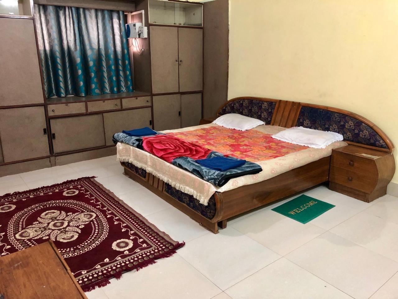 Gangotri Paying Guest House Varanasi Exteriör bild